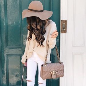 Meet your Posher, Tabeer